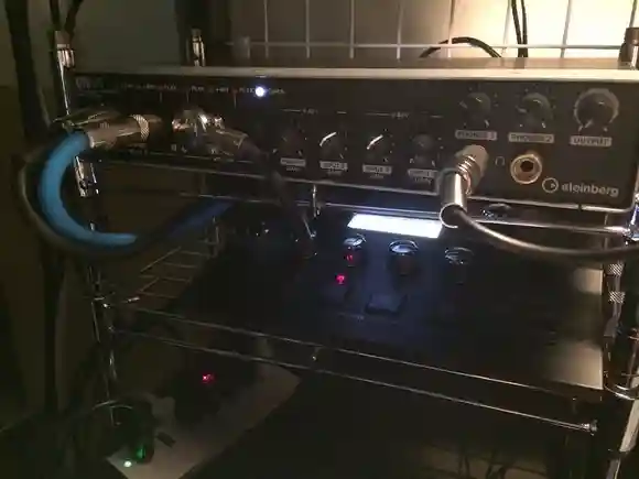 BOSS GT-001